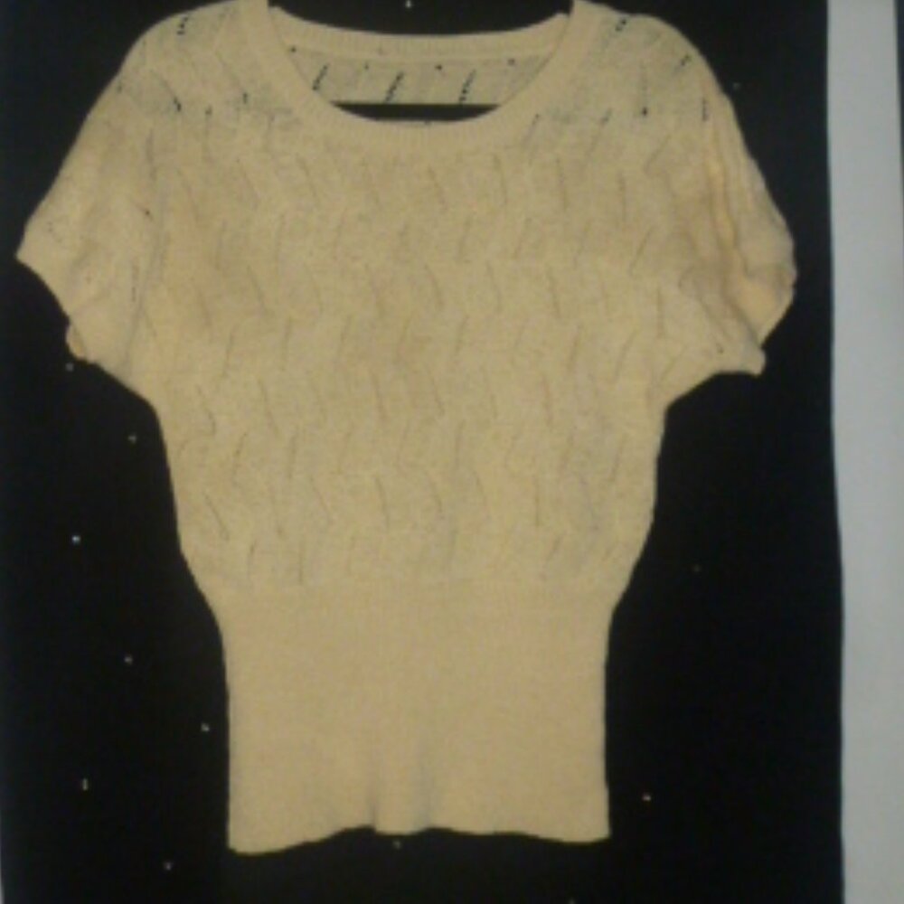One of a kind Kimono Short Sleeve Knit Top Sz M-L